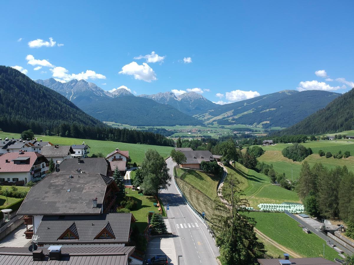 Garni Renzler Bed & Breakfast Rasun di Sopra Exterior photo